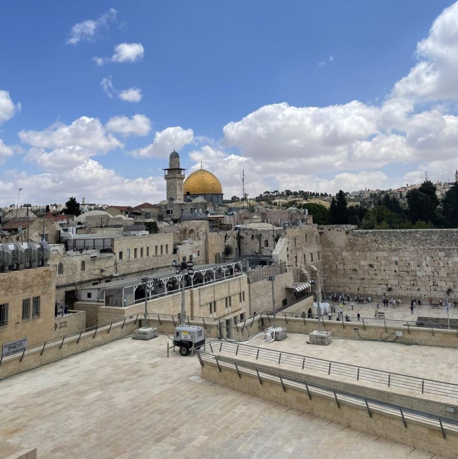 Sophomore SIEP (Short Israel Exchange Program) students visited the Kotel, one of the holiest places in Israel, on May 7, 2022.